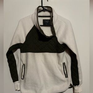 Women’s Abercrombie and Fitch Sweater